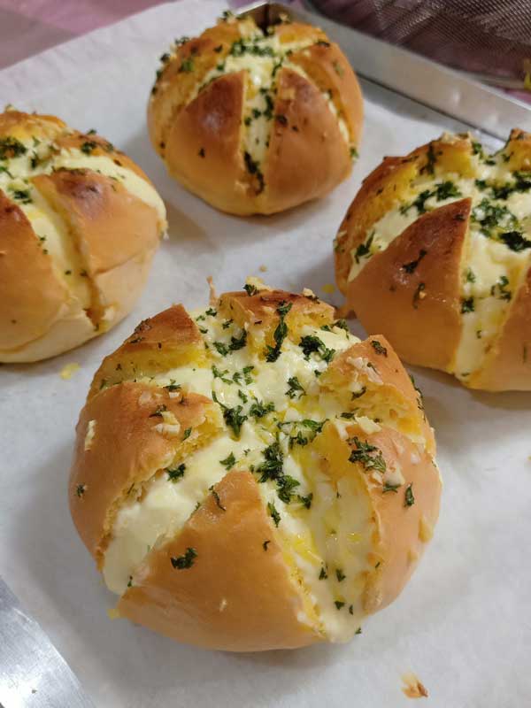 garlic-cheese-bread-kayarasa